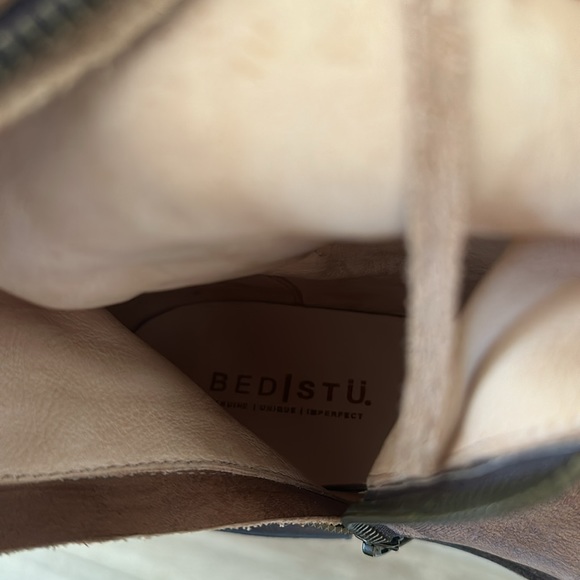 BedStu Hoplia Fringe Leather Tall Boots - Picture 7 of 8